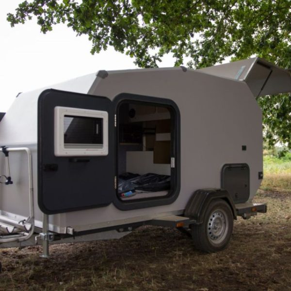 Teardrop MT2 _links vorn_Tür offen