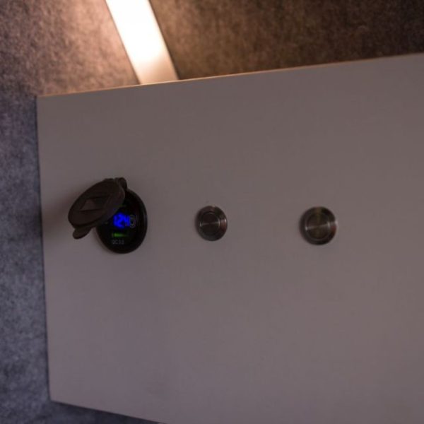 Teardrop MT2_Innen_Lichtschalter + Steckdosen